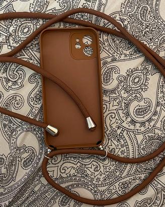 Custodia a tracolla iPhone 12 - marrone