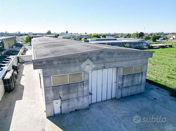 CAPANNONE A GOTTOLENGO