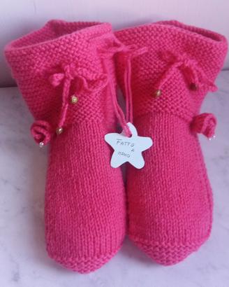 Babbucce di lana fatte ai ferri 