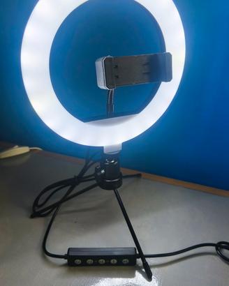 Ring Light LED RGB con treppiede e supporto tel