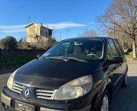 Renault Scenic Grand Scénic 1.9 dCi/130CV Confort