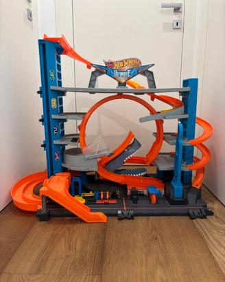 Hot wheels ultimate garage