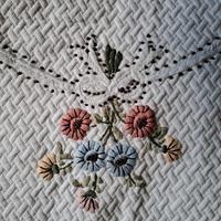 coperta matrimoniale decorara a mano