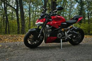 Ducati Streetfighter V2 - 2022