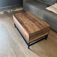 Tavolino con piano sollevabile
