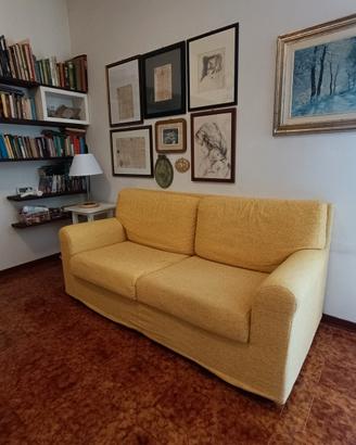 Divano letto giallo