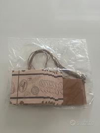 Set di segnaposto a valigetta