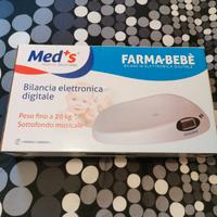 bilancia elettronica per bebè 
