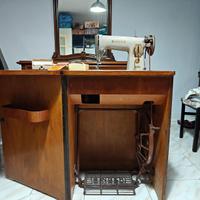 Macchina da cucire Singer 191M vintage