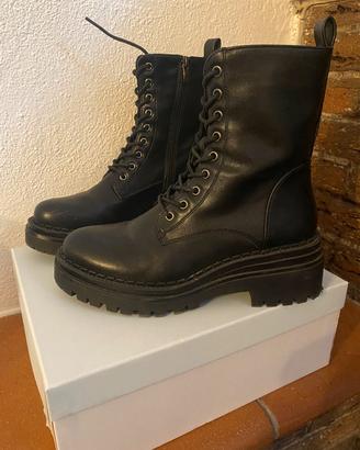 Anfibi donna taglia 38
