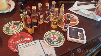 Collezione mini liquori d'epoca e sottobicchieri