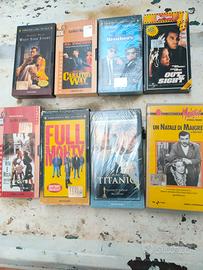 56 VHS titoli in foto in blocco o singolarmente 