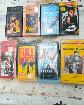 56 VHS titoli in foto in blocco o singolarmente 