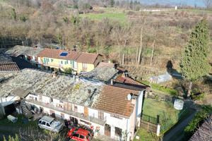 CASA SEMINDIPENDENTE A BARGE