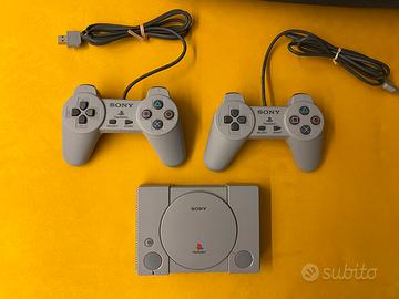 Sony PLAYSTATION CLASSIC con 20 giochi inclusi