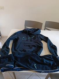 tuta della Nike xs  blu scuro molto bella 