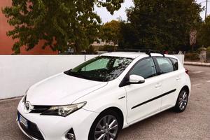Toyota Auris Hybrid 1.8 Lounge  Automatico