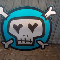 serigrafia teschio con cuori