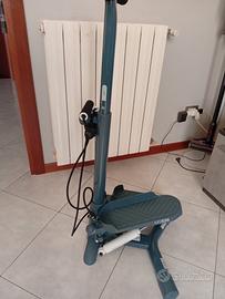 step nuovissimo  con manubrio Decathlon 