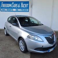 Lancia Ypsilon 1.2 69 CV 5 porte S&S Silver
