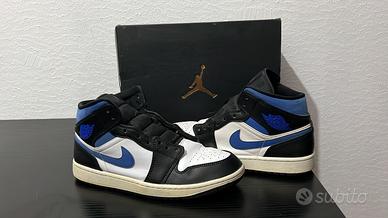 Jordan 1 mid white black blu