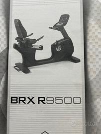 Cyclette orizzontale professionale