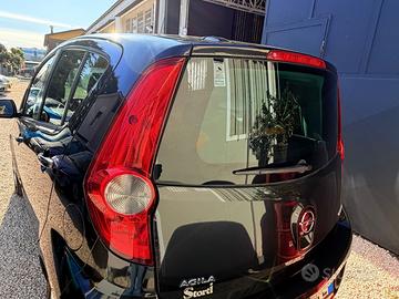 Opel agila benzina 1.0