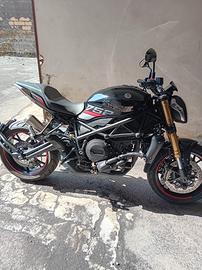 Benelli 752s Aprile 2024