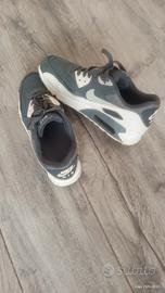Nike Air Max 90 Essential – White Grey  –