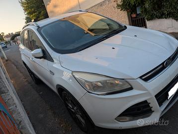 Kuga 2.0 TDCI Titanium 4wd  Leggi Bene.