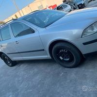 Ricambi usati skoda octavia anno 2005 - 1.6 benz