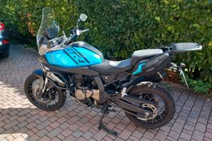 QJ MOTOR SRT 600 SX