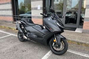 YAMAHA T-MAX 560 TFT