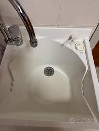 Lavatoio con mobile Montegrappa