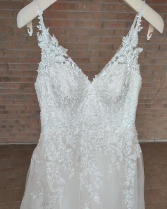 Abito da sposa Modeca in taglia IT46