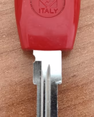 chiave silca alfa romeo rossa trasponder GT15RT2
