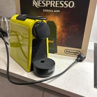 Macchinetta caffè Nespresso Essenza mini De Longhi