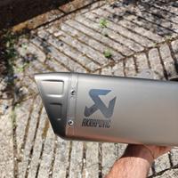 Slip-On Akrapovic in Titanio pre-serie – Honda CBR