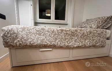 Letto singolo/doppio IKEA con cassetti contenitori