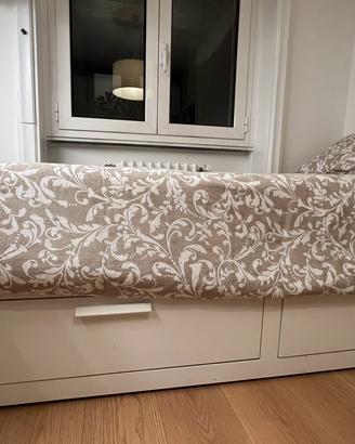 Letto singolo/doppio IKEA con cassetti contenitori