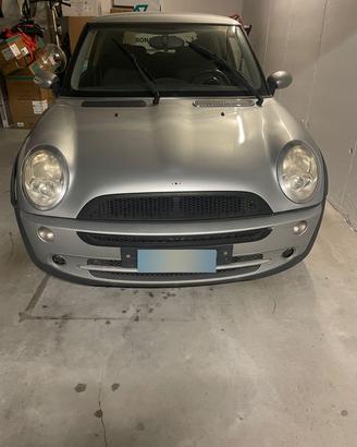 mini One de lux 90cv benzina