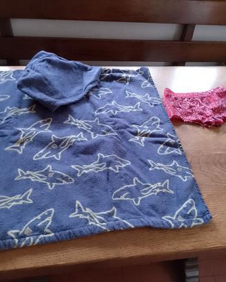 costume da bagno e accappatoio bimbo 3 anni 