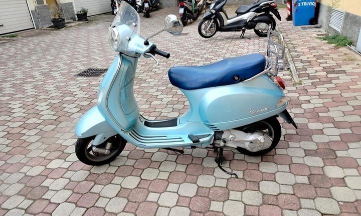 Piaggio Vespa 125 LX - 2005