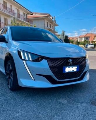 Peugeot 208 GT Line