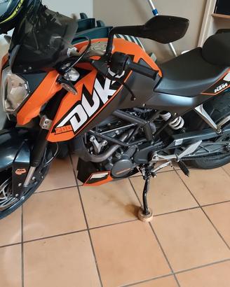 kTM duke 