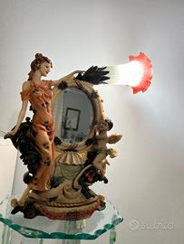 Lampada Liberty in Porcellana con Dama e Angelo