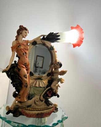 Lampada Liberty in Porcellana con Dama e Angelo