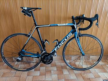 Bici da corsa Focus Izalco team Insue taglia XL