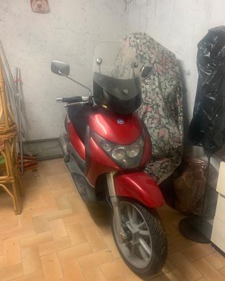 Beverly 200 usato