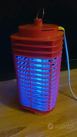 Lampada anti zanzare